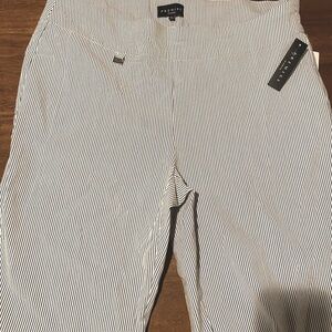 Striped Trouser Pants 👖with tummy control